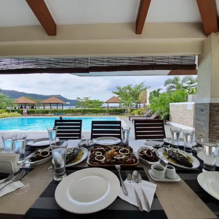Rsam Beach Resort by Cocotel