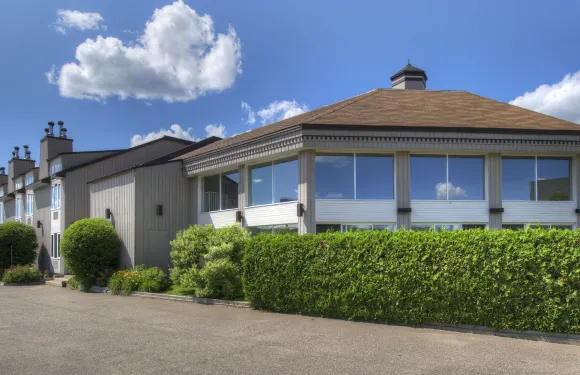 蒙特朗布朗度假酒店