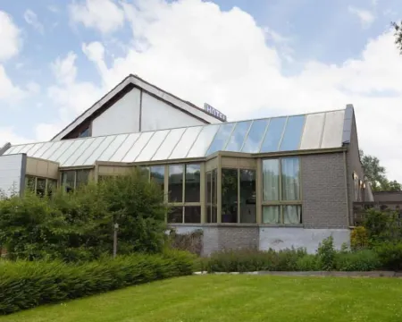 Flanders Lodge Hotel Hotels in Ieper