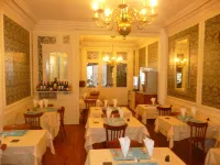 Hôtel Riviera Hotels in Cusset
