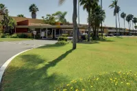Hotel Palmeras Chula Vista Hotels in Chula Vista