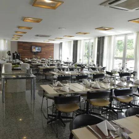 Oitis Hotel
