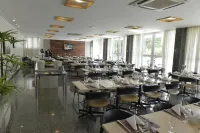 Oitis Hotel - ที่มีที่จอดรถ