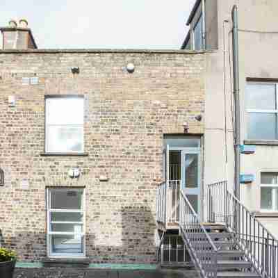 Temple Bar Essex Apartments Hotel Exterior