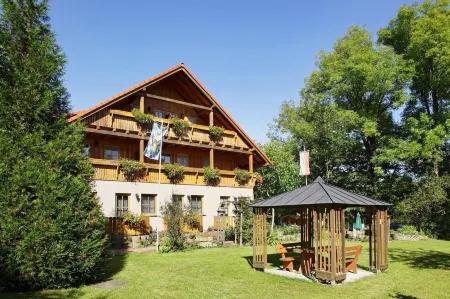 Land- Und Aktivhotel Altmühlaue