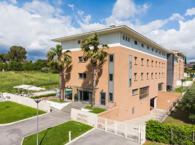 Ardeatina Park Hotel Hotels near Giovan Battista Pastine International Airport