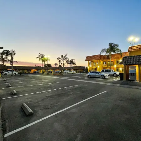 Rodeo Lodge