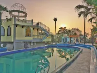 River Walk Urban Camping House - Kolam Renang