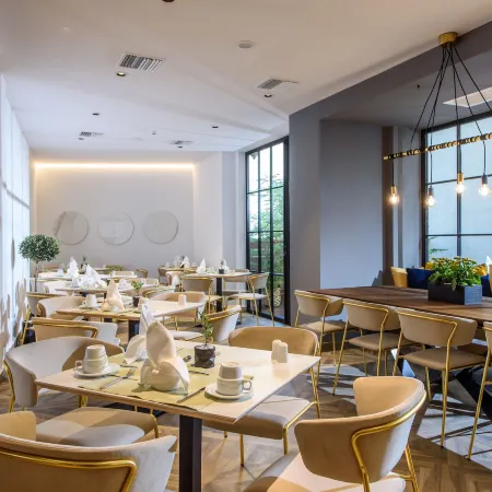 Dom Boutique Hotel