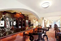 Dalat Terrasse des Roses Villa - ที่มีอ่างอาบน้ำ