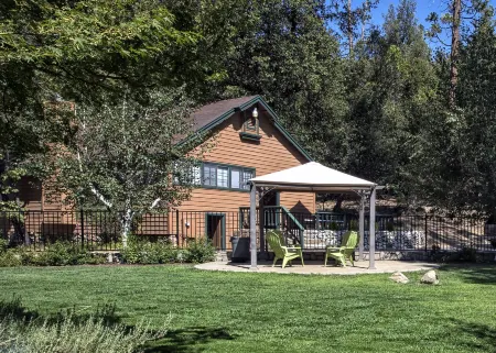 Lazy Z Resort Отели в г. Твейн Харт