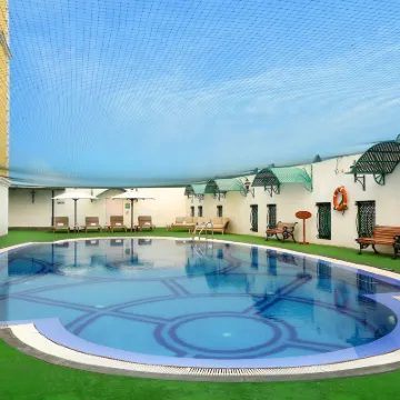 The Residency Towers Chennai Hotels near MGR Memorial