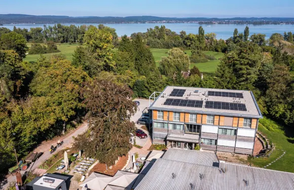 西豪爾酒店和旅館