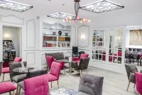 Kyriad Tours Centre Hotels in Tours