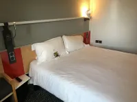Ibis Abbeville
