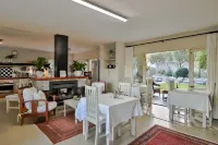 Hermanus Lodge on the Green - Solar Power
