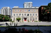 Swiss Hotel Hotels near Carleton University