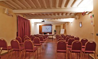 Borgo Sant'Ippolito Country Hotel