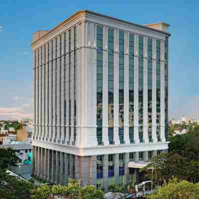 Ramada Plaza by Wyndham Chennai Hotel Exterior