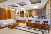 Lobelia Luxury Suites - bar