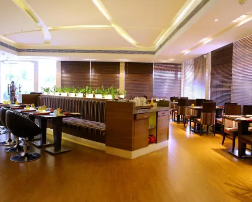 The Landmark Towers Nổi bật Photos