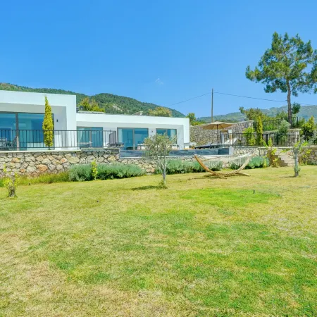 Villa Mercury 9 - Planet Luxury Villas