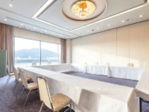 โรงแรมเซ็นจูรี่ พลาซ่า โรงแรมในโทกูชิมะ
