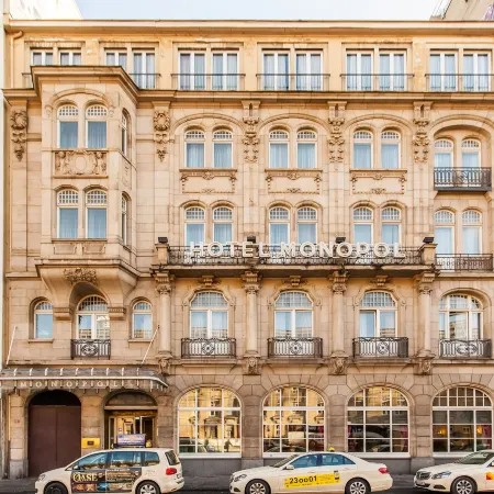 Hotel Monopol - Central Station Отели рядом с достопримечательностью «Паульскирхе»