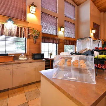 Kelly Inn and Suites Mitchell