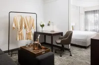 SpringHill Suites Fresno Hotels in der Nähe von Fresno State IEEE