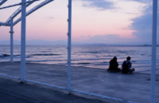 Iza Enoshima Guest House and Bar