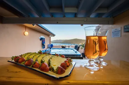 Sea Star Apartments Отели в г. Эрли-Бич