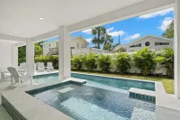 Akoya House at the Gemma by Brightwild - Private Pools
