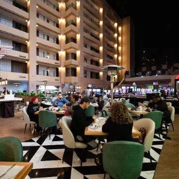 Pueblo Amigo Hotel Plaza y Casino
