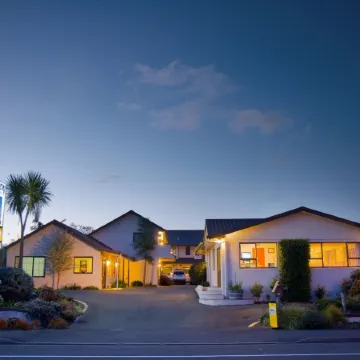 Arrow Motel Apartments