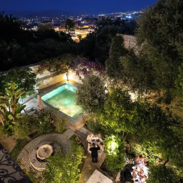 Ryad Mabrouka Hotels near Bab Boujloud