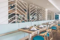 Iberostar Waves Alcudia Park - 朝食