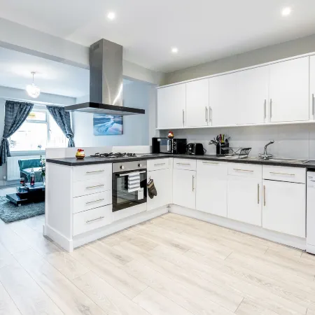 Modern 2-Bed, 2-Bath Bungalow