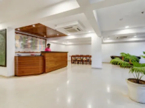 Ginger Surat City Centre Hotéis em Surat