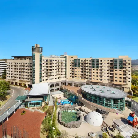 Hanwha Resort Gyeongju Отели рядом с достопримечательностью «Храм Пэннюльса»