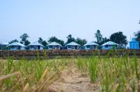 Padmavati Lake Resort Hotels in Chittaurgarh