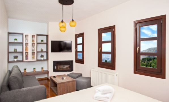 Erofili Hotel & Suites