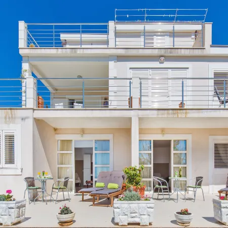 Residences Island View