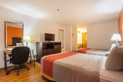 Motel 6 Waterloo, IA - Crossroads Mall - Cedar Falls Các khách sạn ở Waterloo