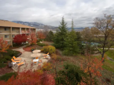 Ashland Hills Hotel & Suites Hotels in Jackson County