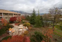 Ashland Hills Hotel & Suites Hotels near Ashland Cycle Sport