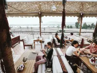 Nefertiti Hotel Luxor โรงแรมในลักซอร์