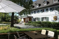 Gästehaus Warsteiner Welt Hotels near Lidl