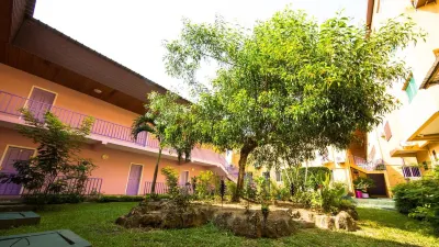 Hotel L'Adagio Отели в г. 