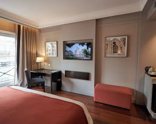 Carles Hotel Hotels near Colegiales